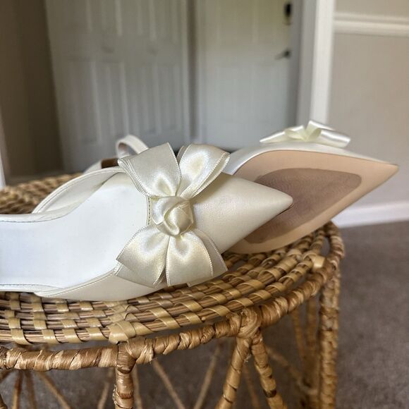 Satin Pointed Toe Bow Bridal Shoe Ankle Strap Block Heel Pelino EU 40 Greece - Picture 7 of 15
